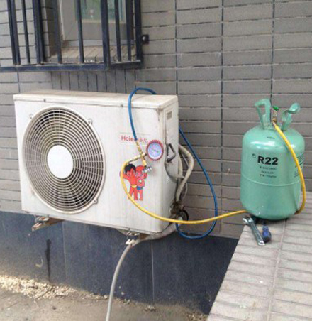 大名空调加氟